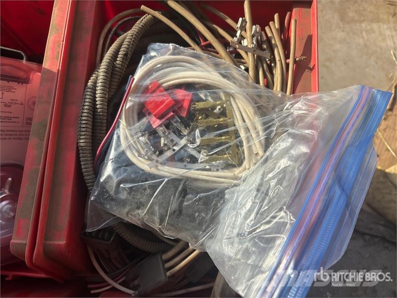 Quantity of Misc. Truck Parts (Unused) Transportes - Outros