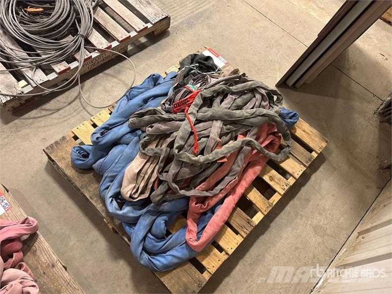 Quantity of Miscellaneous Round Sling أجزاء ومعدات رافعات