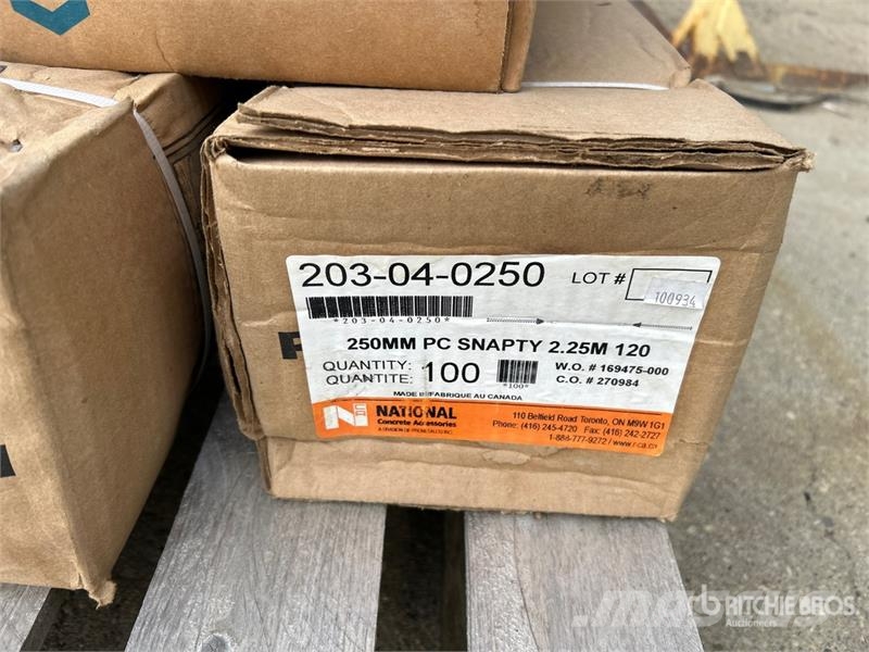  Quantity of Miscellaneous Snap Ties (Unused) معدات البناء - غير ذلك