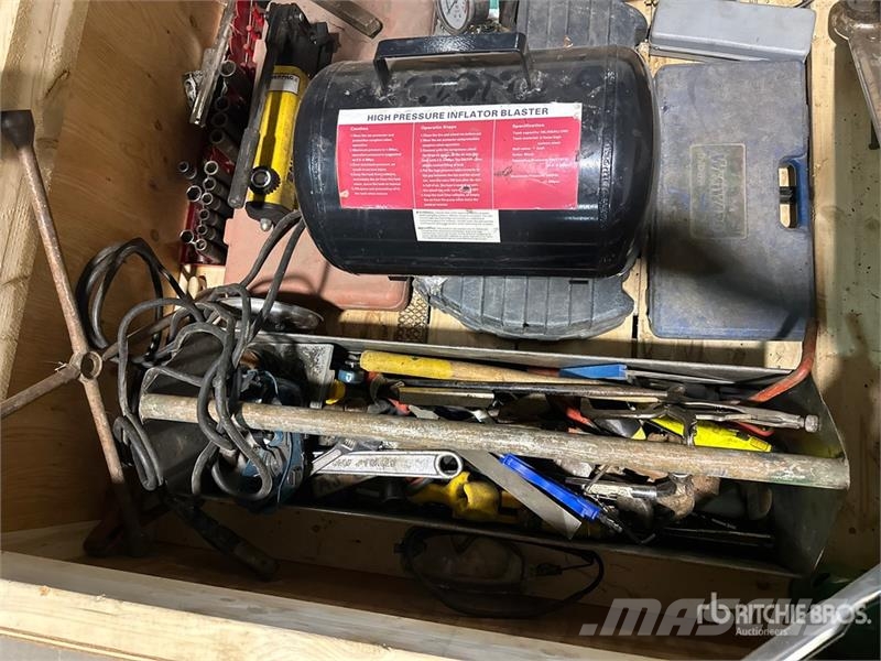 Quantity of Miscellaneous Mechanic Tools Drugi deli