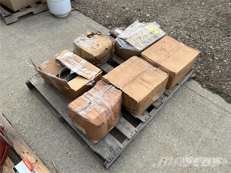 Quantity of Miscellaneous Clevis Hangers (Unused) Drugi deli