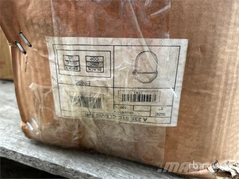 Quantity of Miscellaneous Clevis Hangers (Unused) Drugi deli