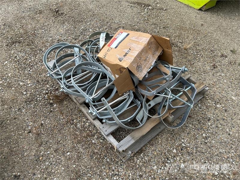 Quantity of Miscellaneous Clevis Hanger (Unused) Drugi deli