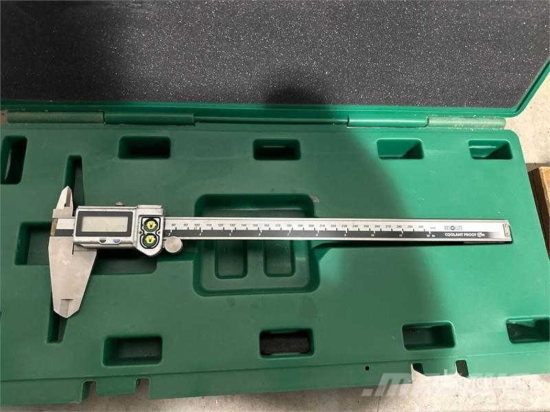 Quantity of Miscellaneous Machinists Tools مكونات أخرى
