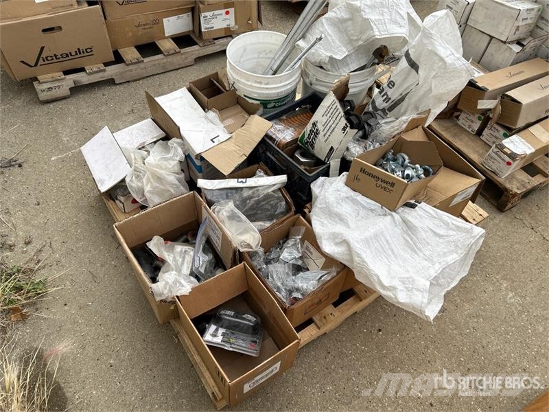  Quantity of Miscellaneous Shop Supplies (Unused) Drugi deli