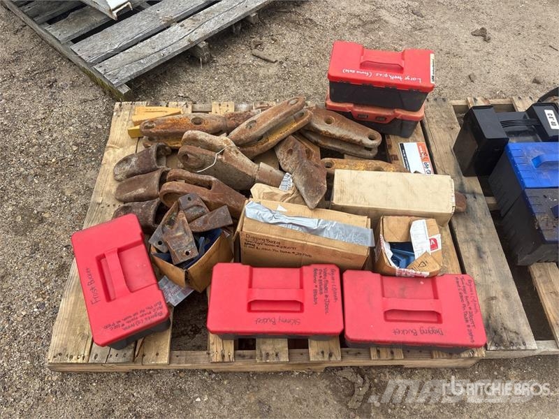  Quantity of Miscellaneous Bucket Teeth Drugi deli
