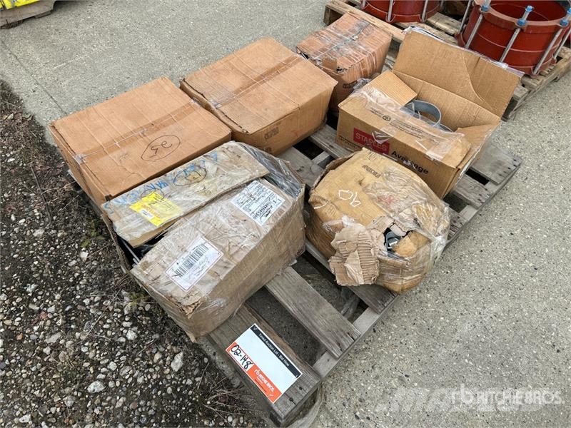 Quantity of Miscellaneous Clevis Hangers (Unused) Drugi deli