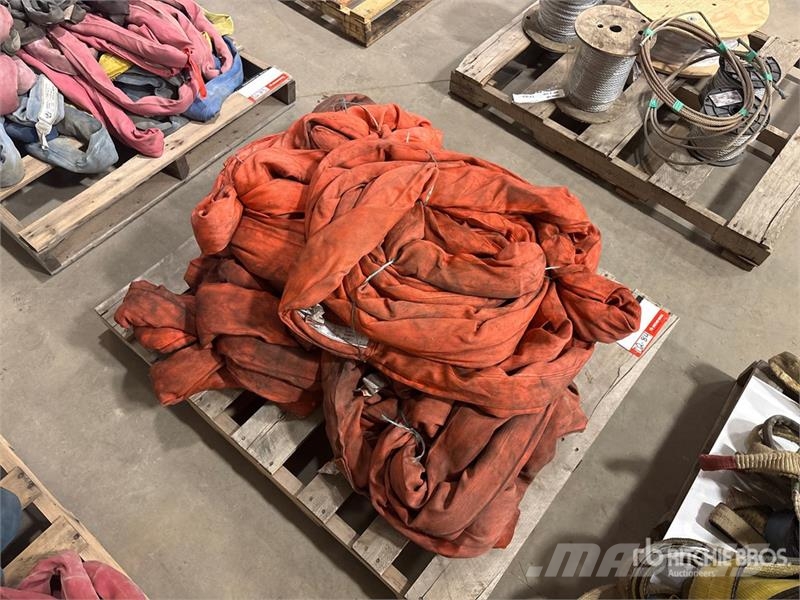  Quantity of Miscellaneous Round Sling أجزاء ومعدات رافعات