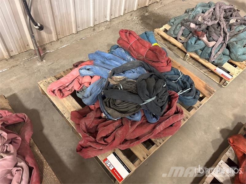  Quantity of Miscellaneous Round Sling أجزاء ومعدات رافعات