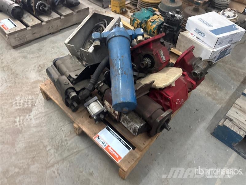 Quantity of Miscellaneous PTO Parts Drugi deli