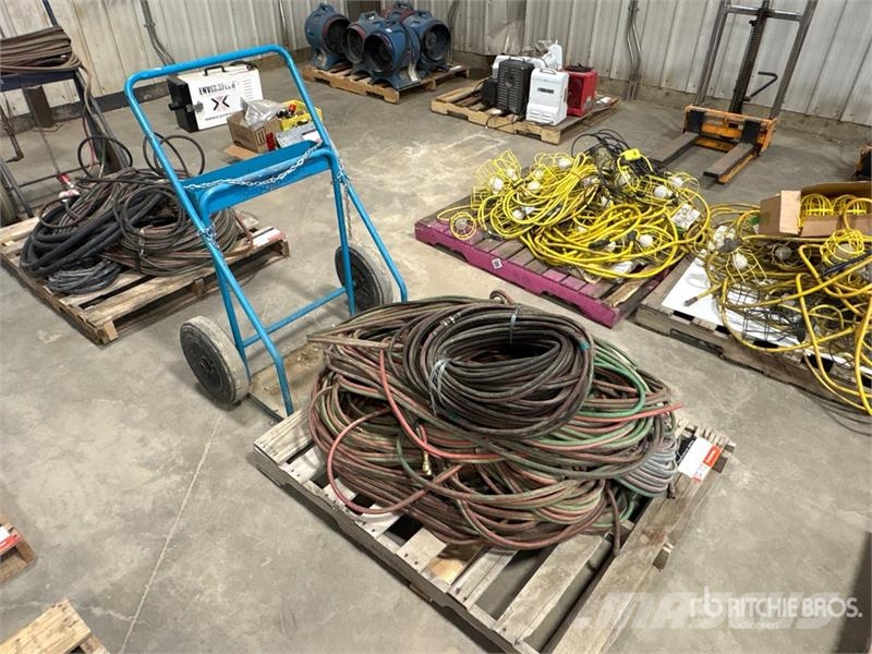  Quantity of Miscellaneous Oxy-Acetylene Hoses مكونات أخرى