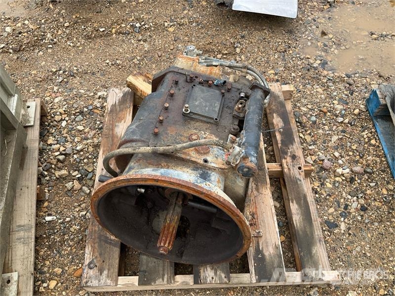 Quantity of Miscellaneous Truck Parts Ostale kargo komponente