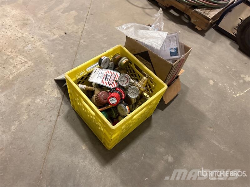  Quantity of Miscellaneous Welding Supplies ماكينات زراعية - غير ذلك
