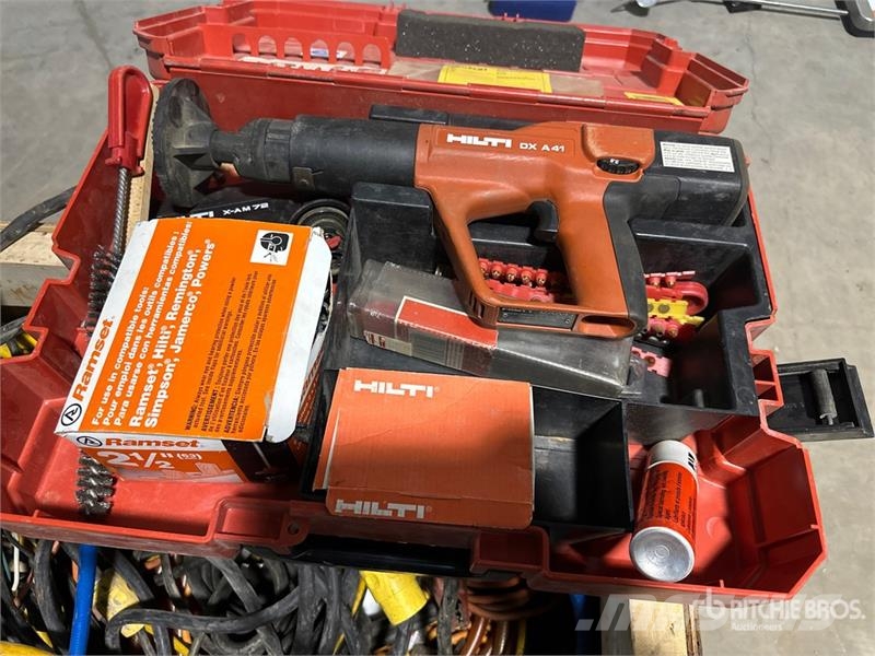  Quantity of Miscellaneous Construction Tools مكونات أخرى