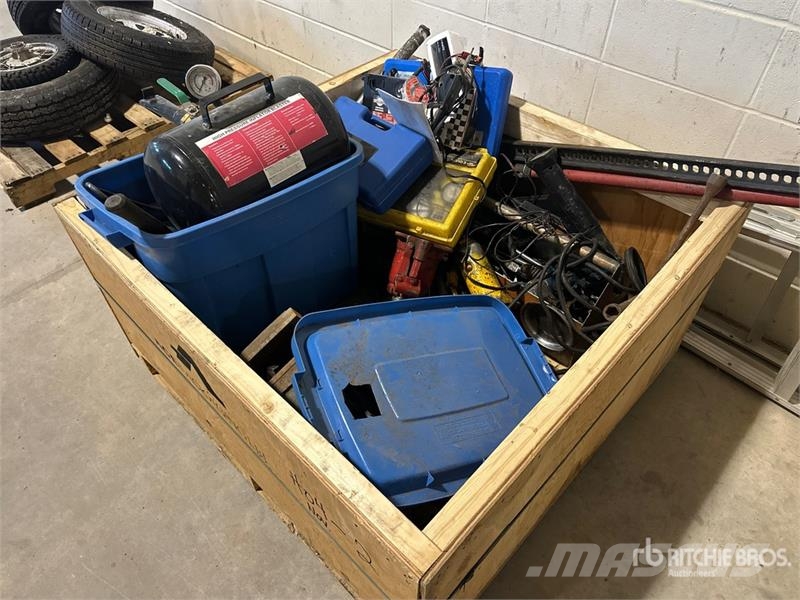 Quantity of Miscellaneous Mechanic Tools Drugi deli