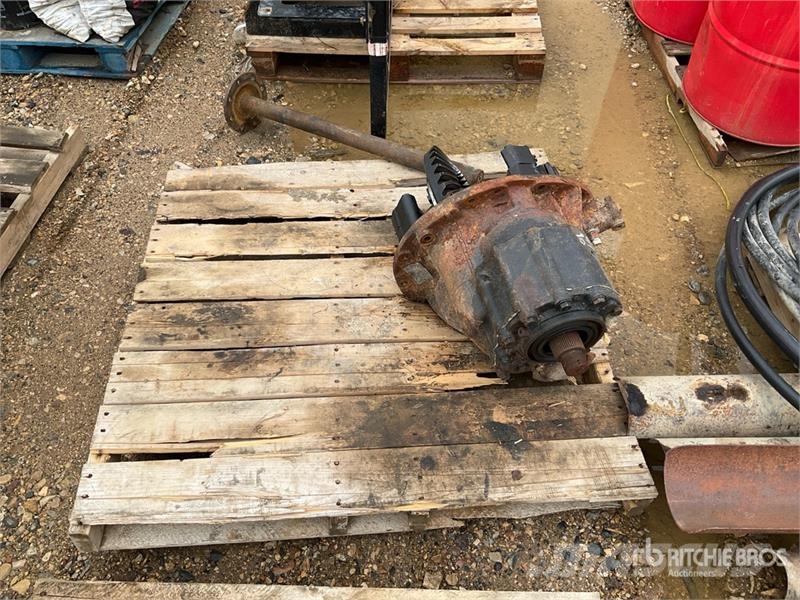 Quantity of Miscellaneous Truck Parts Ostale kargo komponente