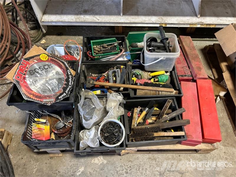 Quantity of Mitre Saw Blade, Steel Brush, Triangul Drugi deli