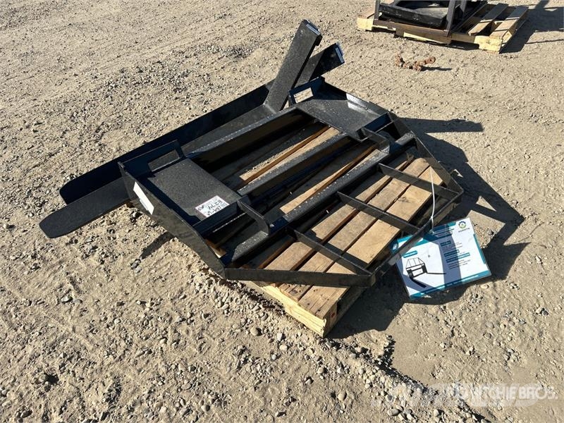 Quantity of Mower King SA 48 in Skid Steer Forks Fourche