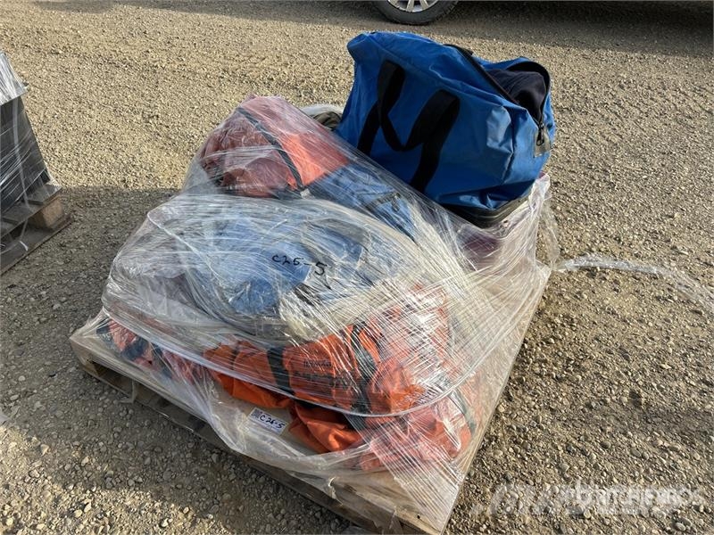  Quantity of  of 600V Arc Flash Gear Safety Supplie Drugi deli