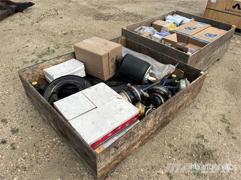 Quantity of Parts to Fit 2008 Kenworth T800 (Unuse Transportes - Outros