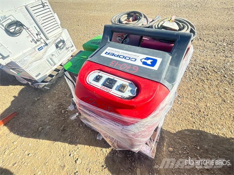  Quantity of Patron  Dehumidifier and Portable Heat Lauksaimniecība- Citi