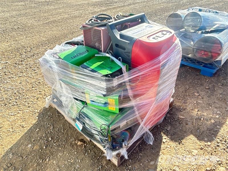  Quantity of Patron  Dehumidifier and Portable Heat Lauksaimniecība- Citi