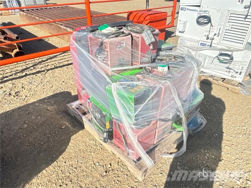  Quantity of Patron  Dehumidifier and Portable Heat Lauksaimniecība- Citi
