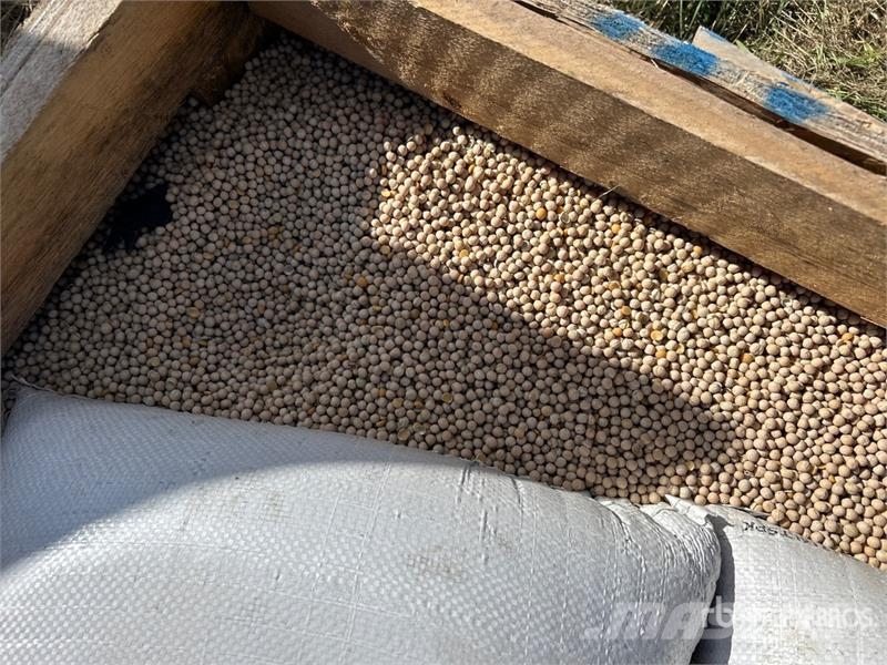  Quantity of Peas & Rye Grass مكونات أخرى