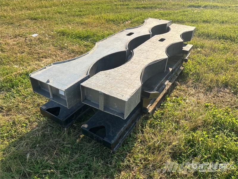 Quantity of Pipe Bunks Ostale kargo komponente