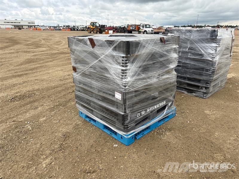  Quantity of Plastic Pallets Drugi deli