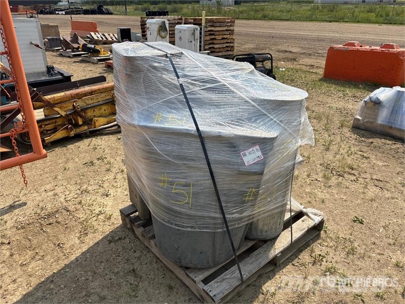 Quantity of Plastic Waste Container Construction - Others