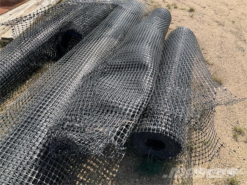 Quantity of Poly Landscaping Mesh Ďalšie komponenty