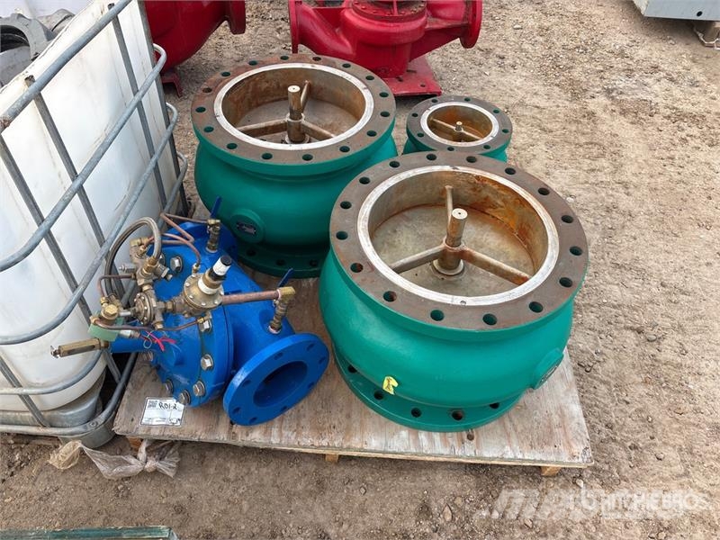 Quantity of Pumps & Hardware Wasserpumpen