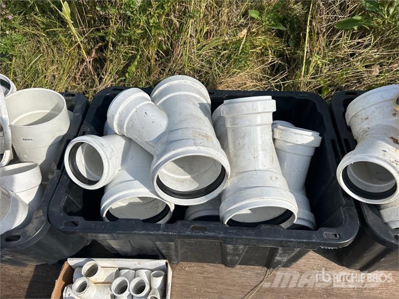  Quantity of PVC & Poly Pipe Fittings Ďalšie komponenty