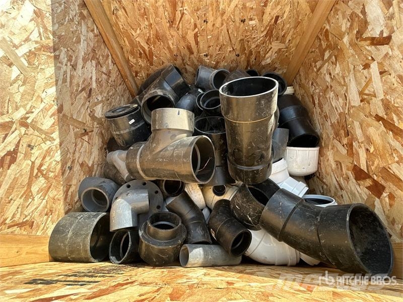 Quantity of PVC & Poly Pipe Fittings Ďalšie komponenty