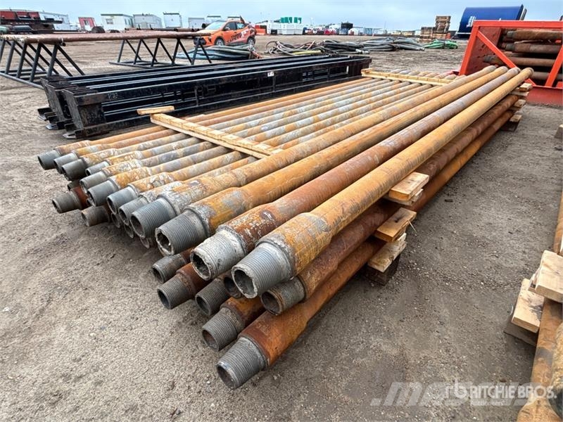  Quantity of Qty Of (32) 4.5 IF Thread Drill Pipe 其他組件