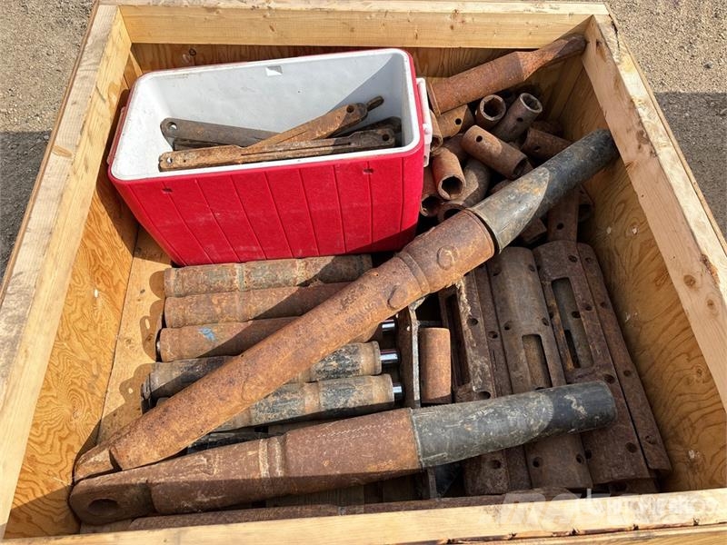 Quantity of Qty Of AT100 Drilling Parts Öl- und Gasbohrgeräte