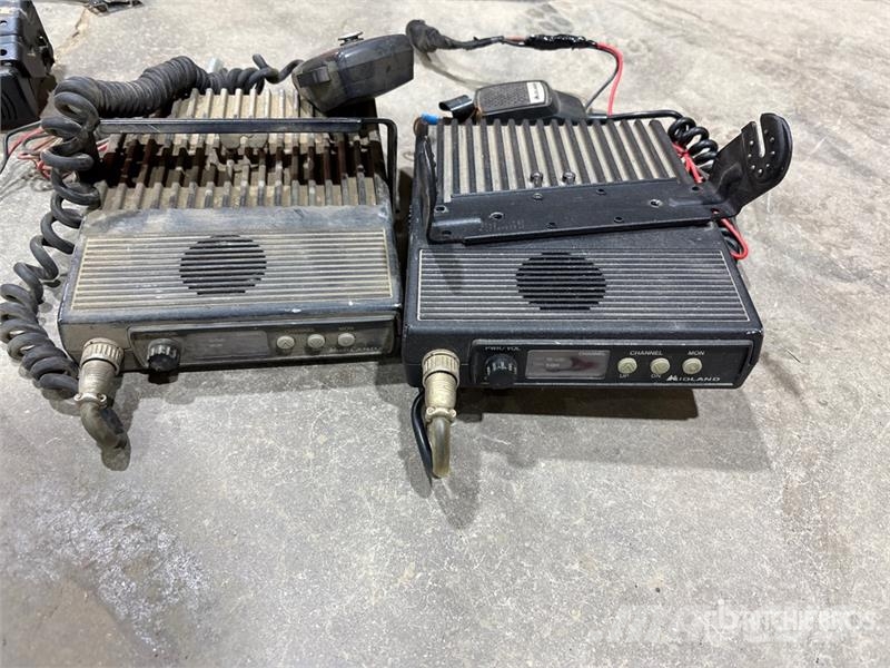 Quantity of Radios Andere Zubehörteile