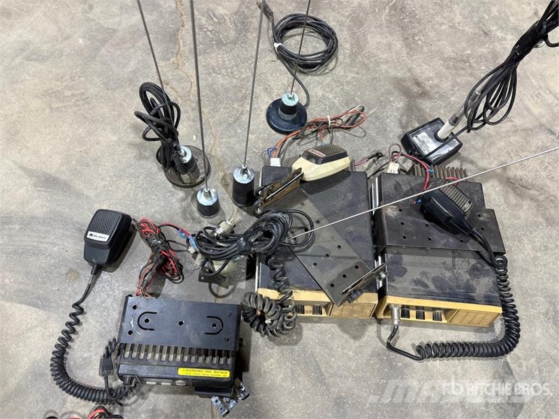 Quantity of Radios Andere Zubehörteile