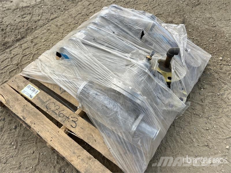 Quantity of Rams, Flanges, Ball Valves, Pressure R Būvniecība- Citi