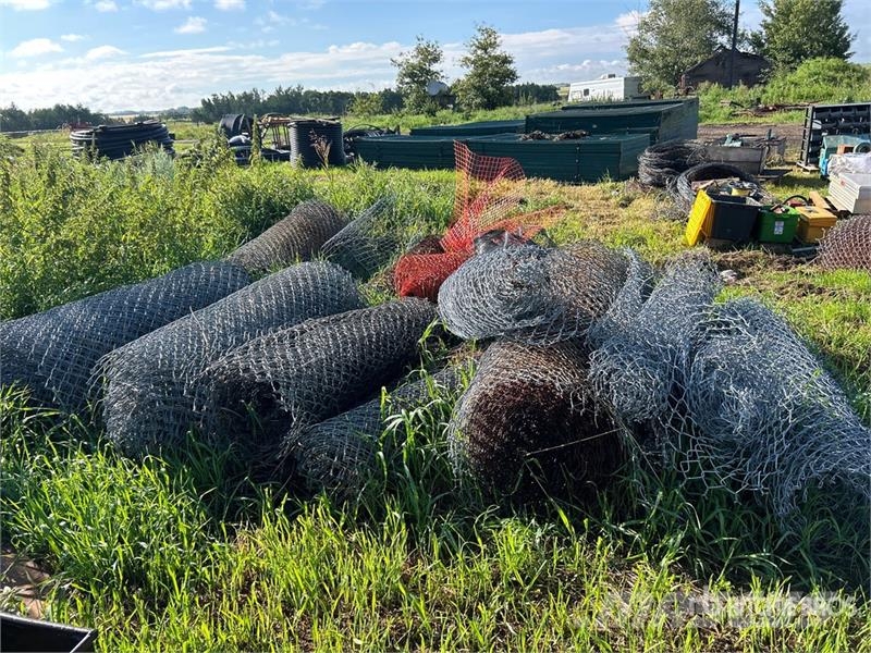 Quantity of Rolls of Chain Link Fencing & Plastic Ďalšie komponenty