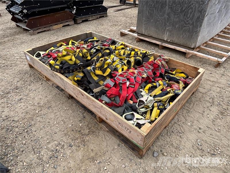 Quantity of Safety Fall Arrest Harnesses Bouw - Overige