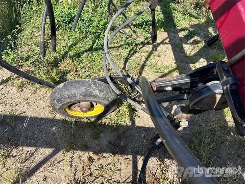 Quantity of Seed Hawk Air Drill Extension Drugi deli