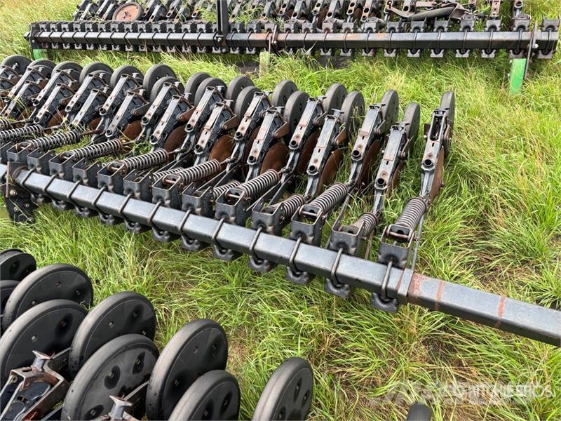Quantity of Seeding Gangs Muud külvimasinad ja tarvikud