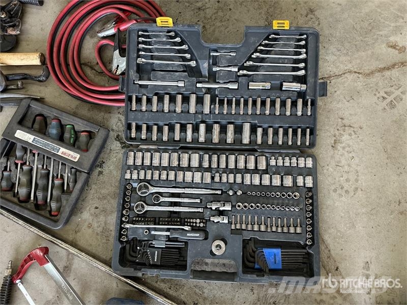 Quantity of Service Truck Tools Drugi deli