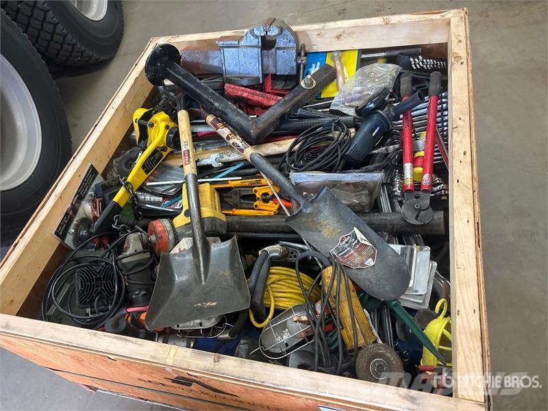 Quantity of Service Truck Tools Drugi deli