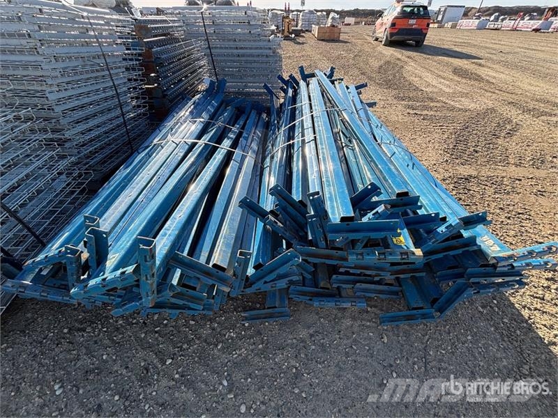 Quantity of Shelving & Pallet Racking معدات البناء - غير ذلك