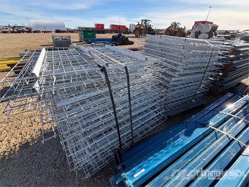  Quantity of Shelving & Pallet Racking معدات البناء - غير ذلك