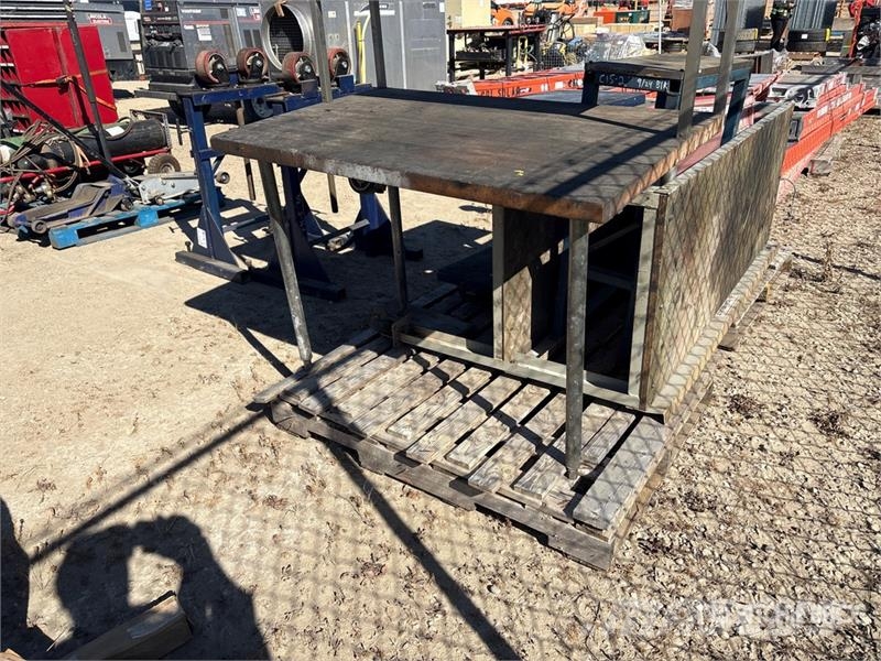 Quantity of Shop Tables Andre komponenter