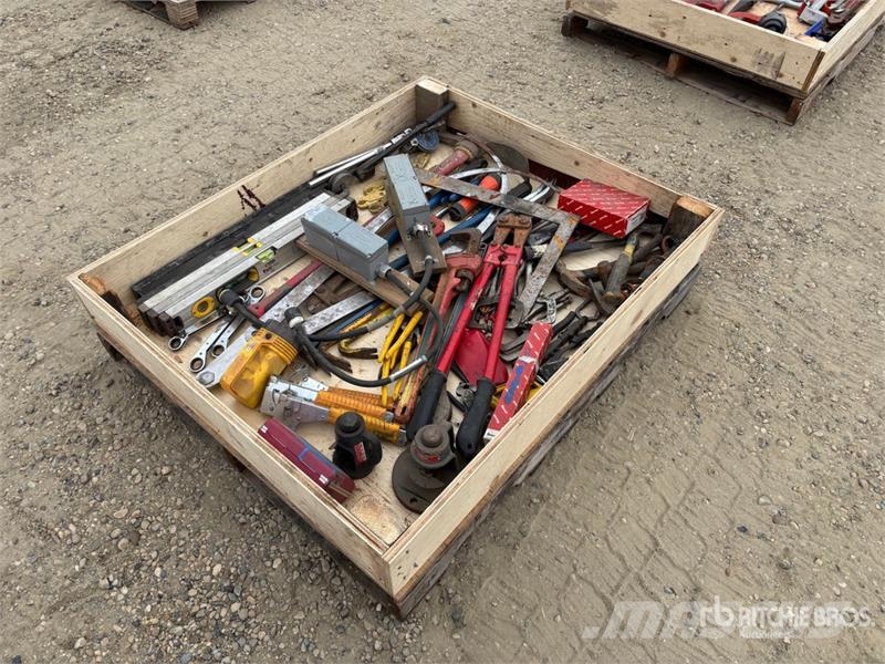 Quantity of Shop Tools Andere Zubehörteile